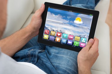 Kişi dijital Tablet ile