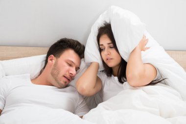 kadın Kapak kulakları