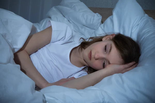 Girl Having Sleeplessness Night — Stock Photo, Image