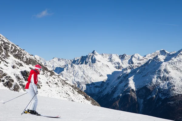 Vrouw aan het Skigebied Sölden — Stockfoto