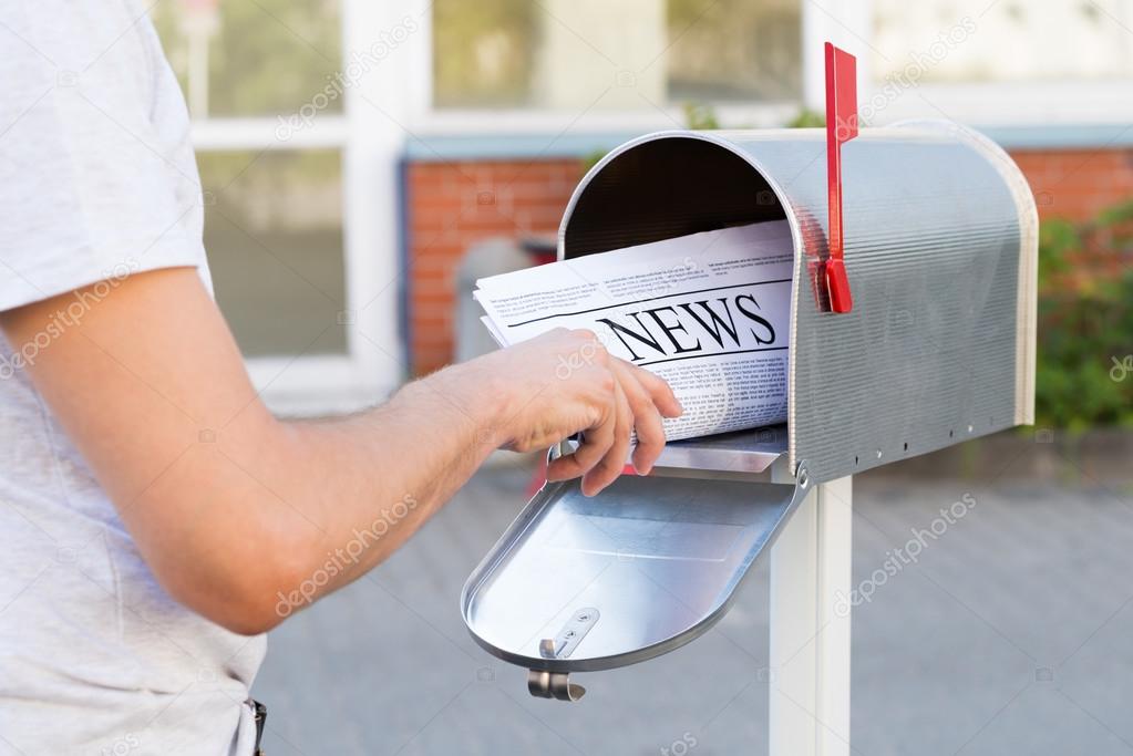 Letters In An Open Mailbox Stock Photo - Download Image Now - Mailbox,  Letter - Document, Sending - iStock