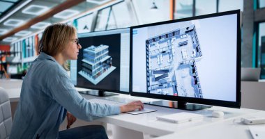 Bilgisayar Geliştirme Projesi için 3B Tasarım Geliştiren Kadın Mimarı