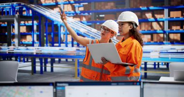 Verimli Depo Yönetimi: Bilgisayarlarla OSHA Uyum ve Envanter Denetimi