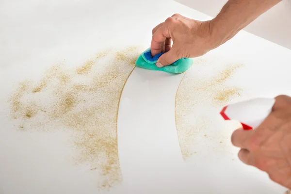 Male Janitor Cleaning Counter — Stock Photo, Image