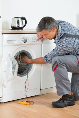 Çamaşır makinesi dijital multimetre ile kontrol