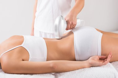 Müşterinin geri çekme lazer