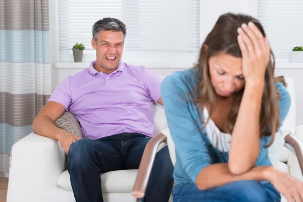 Mature Man Shouting To The Woman — Stock Photo, Image