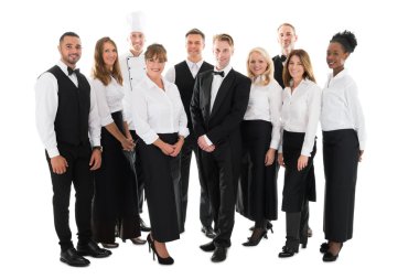 Restoran personeli daimi olarak satır