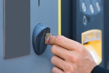 Madeni para park metre ekleme