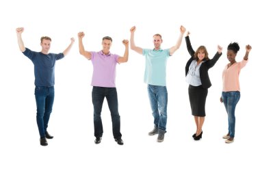 İş takım kaldırdı kollarını