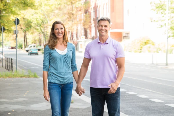 Retrato de pareja feliz —  Fotos de Stock