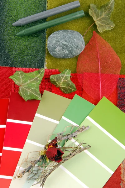 Barevné sladění interiéru v červené a zelené barvy — Stock fotografie