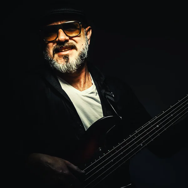 Portrait of a Bass Player — Stock Photo, Image