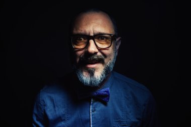 Bir sakallı adam portresi 