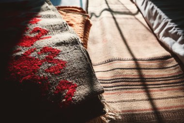 Yün Sırp battaniye 