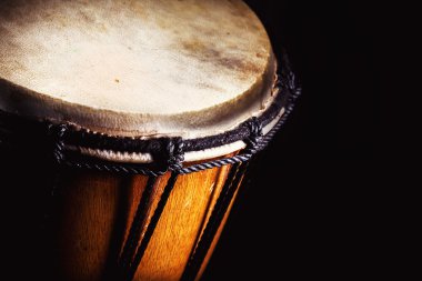 Ahşap Djembe ayrıntıları