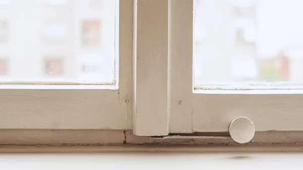 Detalles de ventana de madera vieja — Foto de Stock