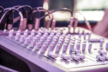  kayıt için donatım