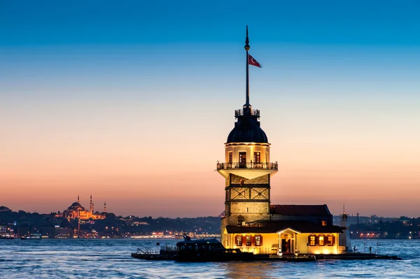 Istanbul Maiden Tower — Stock fotografie
