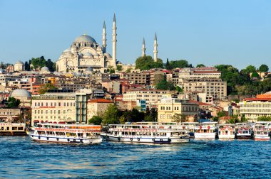 Istanbul, Türkiye - 19 Nisan 2016: Istanbul Şehir Manzaralı