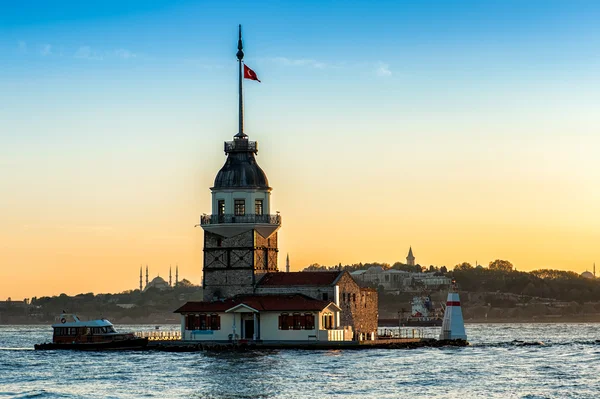 Istanbul Maiden Tower — Stock fotografie