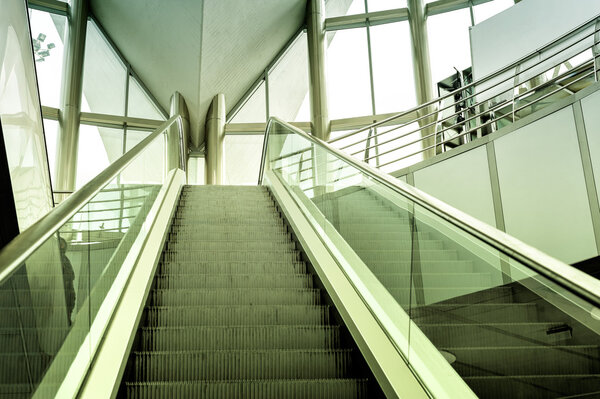 Современный фон эскалатора
 