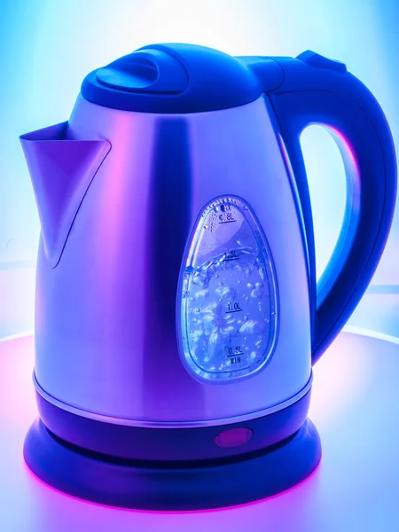 Kettle with water — Stock Photo, Image