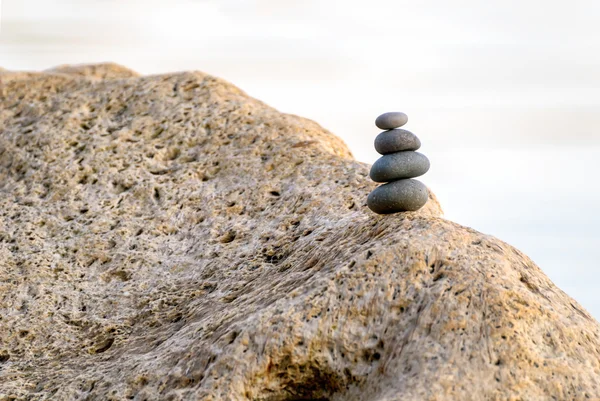 Stone balance outdoors — Stock Photo, Image