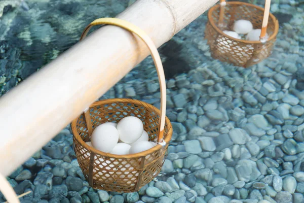 Hot spring steam boiled eggs — Stock Photo, Image