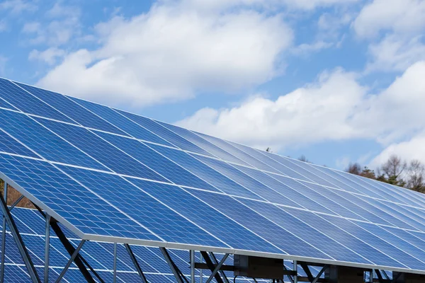 Moderne zonnepanelen — Stockfoto