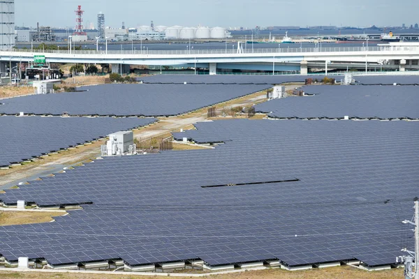 Modernos paneles solares — Stok fotoğraf