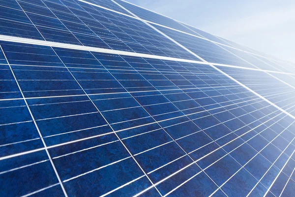 Paneles solares modernos — Foto de Stock