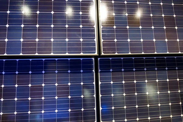 현대 태양 전지 패널 — 스톡 사진