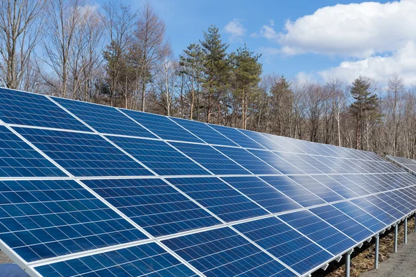 Paneles solares modernos — Foto de Stock