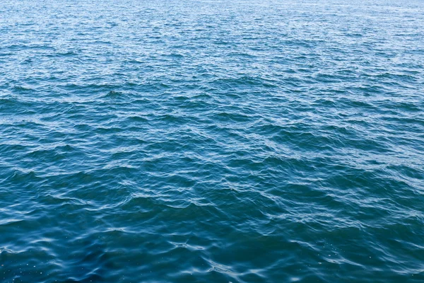 Seascape com ondas azuis — Fotografia de Stock