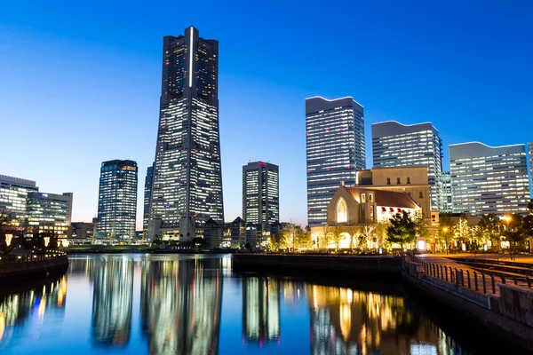 Yokohama cityscape akşam — Stok fotoğraf