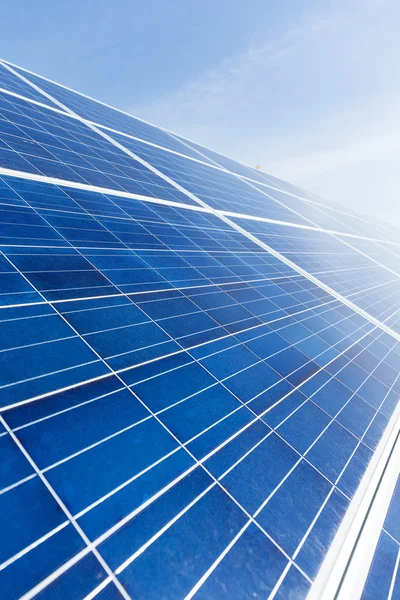 Paneles solares modernos — Foto de Stock