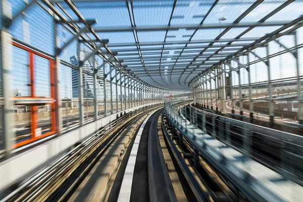 Ferrovia nella città giapponese — Foto Stock