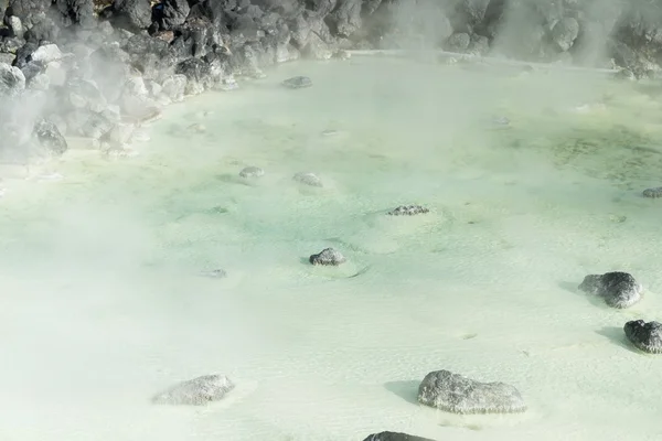 Fontes termais naturais de Kusatsu — Fotografia de Stock