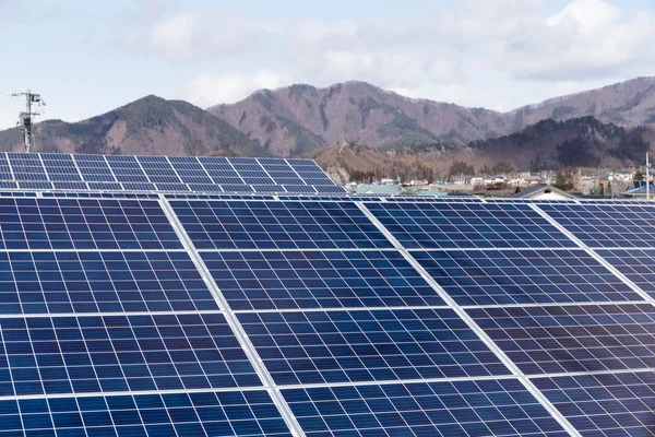 Paneles solares modernos — Foto de Stock