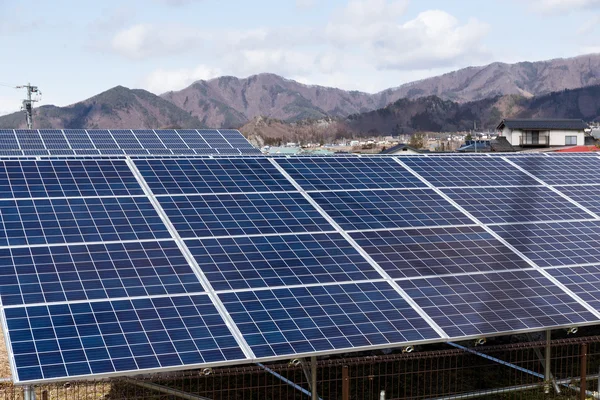 Paneles solares modernos — Foto de Stock