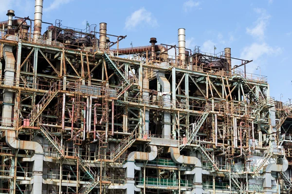 Bâtiments industriels dans une grande usine — Photo