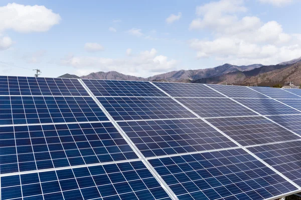 Moderne zonnepanelen — Stockfoto