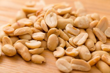 Soyulmuş fıstık yığını