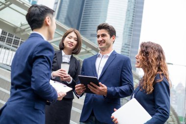 Grup çok etnik iş adamları