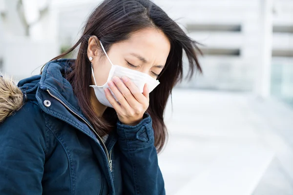 아시아 여자 몸이 느낌 — 스톡 사진