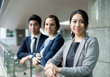 Grup çok etnik iş adamları