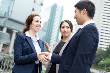 Grup çok etnik iş adamları