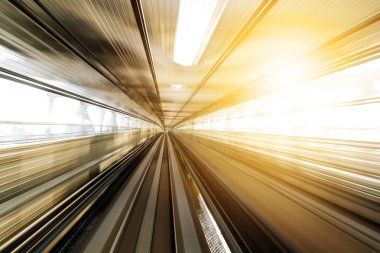 Tren Tüneli'nde hareket
