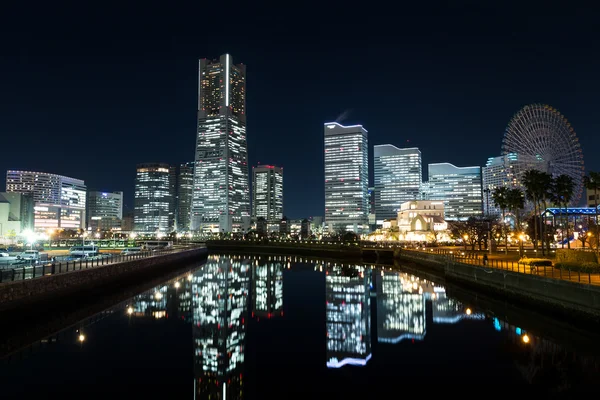 Yokohama skyline la nuit — Photo